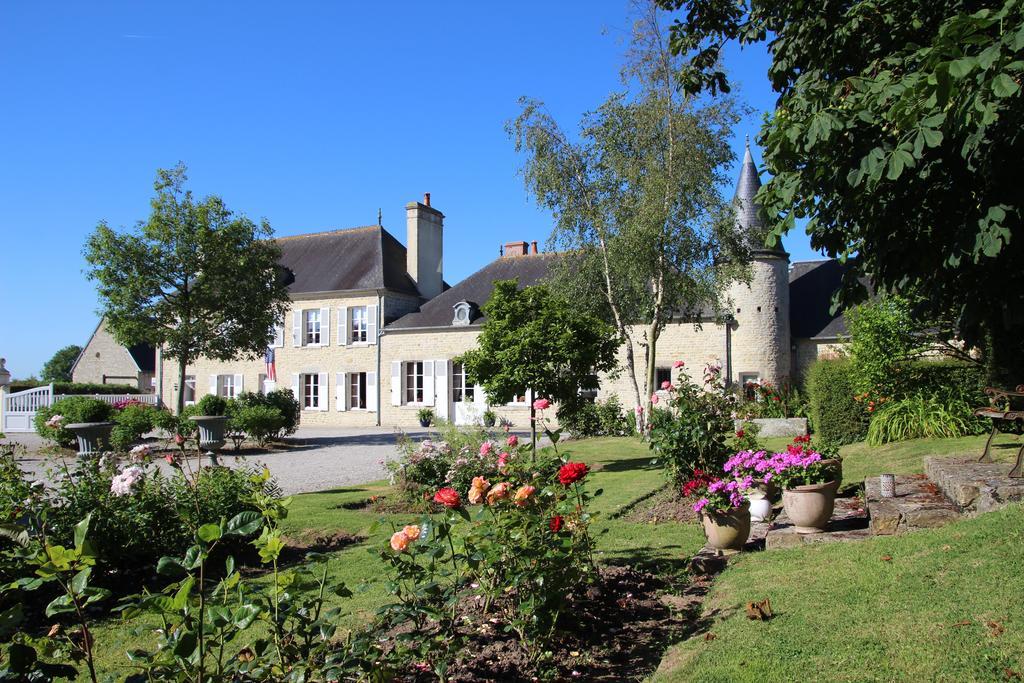 Manoir De Turqueville Les Quatre Etoiles Exterior foto